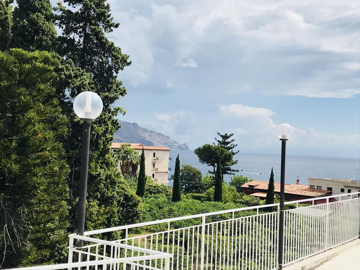 Santuzza Hotel Taormina Exterior photo